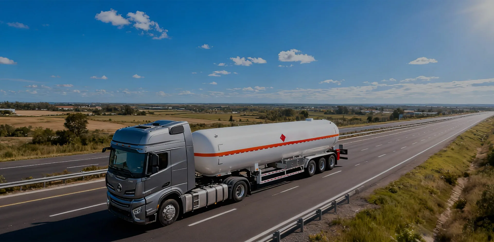 Semitrailer Trucks for Pressurized Liquids, Gases, or Liquefied Gases