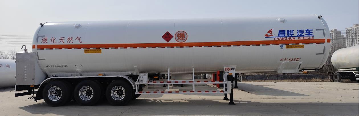 LNG transport trailer