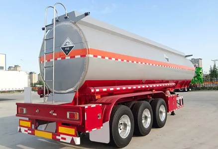 Stainless Steel Tanker Trailers for Safe and Hygienic Liquid Transport