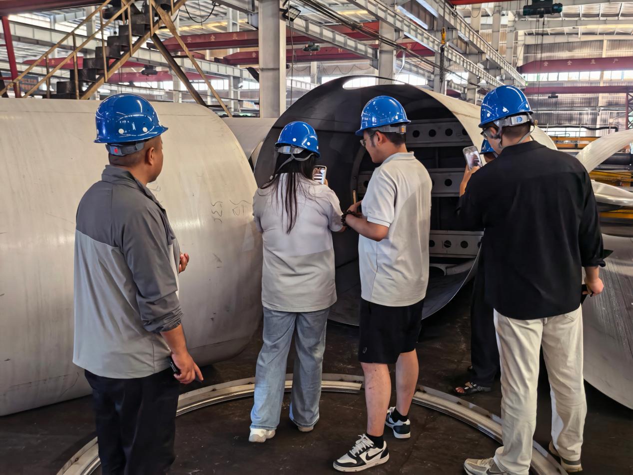 HCSV employees learning tanker structure and manufacturing details during product training HCSV employees learning tanker structure and manufacturing details during product training