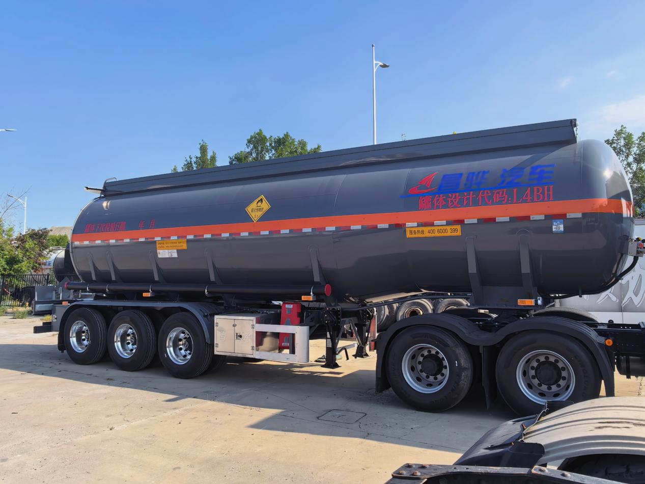 HCSV HCH9406GYW32 oxidizer transport tanker HCSV HCH9406GYW32 oxidizer transport tanker